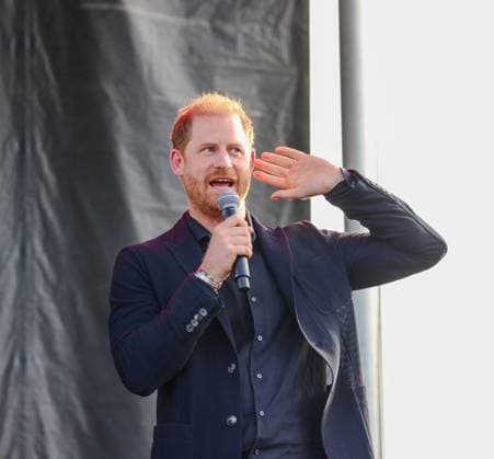 September 20, 2025, Santa Barbara, California, USA: Prince Harry, the Duke of Sussex, is as charming as ever as he graced the stage at One805 Live Concert at movie star Costner s Santa Barbara oceanfront estate in Summerland, CA, where Harry was about to give out the Heart of the Community AwardÃ¢â‚¬Â. One805.org is a multi-million-dollar fundraiser supporting mental health for Santa Barbara CountyÃ¢â‚¬â ¢s first responders. Santa Barbara USA - ZUMAk144 20250920_znp_k144_011 Copyright: xAmyxKatzx