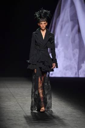 MALNE Mercedes-Benz Fashion Week de Madrid A model walks the runway wearing a design by MALNE during Mercedes-Benz Fashion Week de Madrid in IFERMA, 20 de septiembre 2025 Spain Featuring: A model walks the runway wearing a design by MALNE during Mercedes-Benz Fashion Week de Madrid in IFERMA, 20 de septiembre 2025 Spain Where: Madrid, Spain When: 20 Sep 2025 Credit: Oscar Gonzalez WENN Madrid Spain Copyright: xOscarxGonzalez WENNx wenn40663401 OFA ZOJx wenn40663401