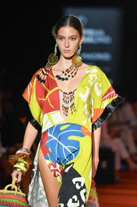 Dolores Cortes Mercedes-Benz Fashion Week de Madrid A model walks the runway wearing a design by Dolores Cortes during Mercedes-Benz Fashion Week de Madrid in IFERMA, 20 de septiembre 2025 Spain Featuring: A model walks the runway wearing a design by Dolores Cortes during Mercedes-Benz Fashion Week de Madrid in IFERMA, 20 de septiembre 2025 Spain Where: Madrid, Spain When: 20 Sep 2025 Credit: Oscar Gonzalez WENN Madrid Spain Copyright: xOscarxGonzalez WENNx wenn40663352 OFA ZOJx wenn40663352