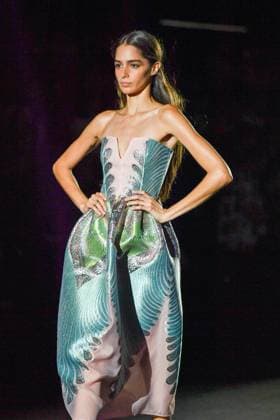 ODETTE ALVAREZ Fashion Week de Madrid A model walks the runway wearing a design by ODETTE ÃLVAREZ during Mercedes-Benz Fashion Week de Madrid in IFERMA, 20 de septiembre 2025 Spain Featuring: A model walks the runway wearing a design by Odette Alvarez during Mercedes-Benz Fashion Week de Madrid in IFERMA, 20 septiembre 2025 Spain Where: Madrid, Spain When: 20 Sep 2025 Credit: Oscar Gonzalez WENN Madrid Spain Copyright: xOscarxGonzalez WENNx wenn40662592 OFA ZOJx wenn40662592