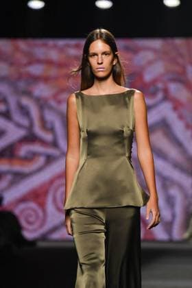 FELY CAMPO Fashion Week de Madrid A model walks the runway wearing a design by FELY CAMPO during Mercedes-Benz Fashion Week de Madrid in IFERMA, 20 de septiembre 2025 Spain Featuring: A model walks the runway wearing a design by Fely Campo during Mercedes-Benz Fashion Week de Madrid in IFERMA, 20 septiembre 2025 Spain Where: Madrid, Spain When: 20 Sep 2025 Credit: Oscar Gonzalez WENN Madrid Spain Copyright: xOscarxGonzalez WENNx wenn40662526 OFA ZOJx wenn40662526