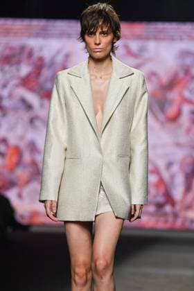 FELY CAMPO Fashion Week de Madrid A model walks the runway wearing a design by FELY CAMPO during Mercedes-Benz Fashion Week de Madrid in IFERMA, 20 de septiembre 2025 Spain Featuring: A model walks the runway wearing a design by Fely Campo during Mercedes-Benz Fashion Week de Madrid in IFERMA, 20 septiembre 2025 Spain Where: Madrid, Spain When: 20 Sep 2025 Credit: Oscar Gonzalez WENN Madrid Spain Copyright: xOscarxGonzalez WENNx wenn40662516 OFA ZOJx wenn40662516