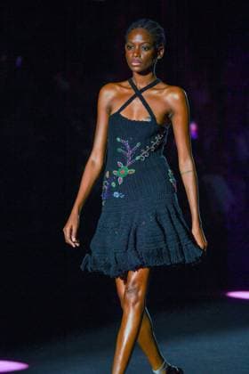 ODETTE ALVAREZ Fashion Week de Madrid A model walks the runway wearing a design by ODETTE ÃLVAREZ during Mercedes-Benz Fashion Week de Madrid in IFERMA, 20 de septiembre 2025 Spain Featuring: A model walks the runway wearing a design by Odette Alvarez during Mercedes-Benz Fashion Week de Madrid in IFERMA, 20 septiembre 2025 Spain Where: Madrid, Spain When: 20 Sep 2025 Credit: Oscar Gonzalez WENN Madrid Spain Copyright: xOscarxGonzalez WENNx wenn40662565 OFA ZOJx wenn40662565