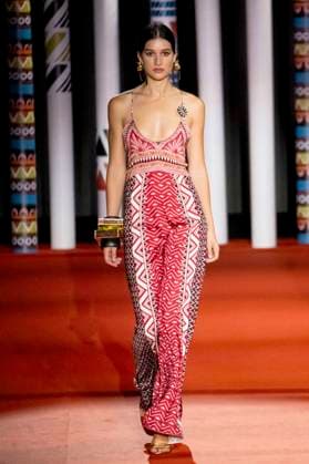 Model at the Dolores CortÃ s Fashion Show at the Mercedes Benz Fashion Week Madrid Spring Summer 2026 at the Ifema Madrid exhibition center, 20 09 2025 Foto:xDyDxFotografosx xFuturexImagex cortes_5911