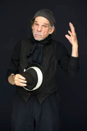 Denis Lavant at an exclusive photo shoot at the 73rd San Sebastian International Film Festival Festival Internacional de Cine de San Sebastian at the Hotel Maria Cristina San Sebastian, 21 09 2025 Foto:xC.xNiehausx xFuturexImagex lavant_5911