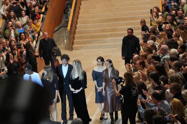 Presentation of the film Couture at the 73rd edition of the San Sebastian Film Festival The film crew on their way out of the presentation of the film Couture, at the 73rd edition of the San Sebastian Film Festival, at the Kursaal Conference Center and Auditorium, September 21, 2025, in San Sebastian, Guipuzcoa, Basque Country Spain Couture is a French-American film directed by Alice Winocour that premieres today, September 21, The festival celebrates its 73rd edition from September 19 to 27, 2025, reinforcing its global prominence with 254 titles from 56 countries and an outstanding presence of Spanish cinema The participation of women behind the scenes increases and Basque cinema has 38 productions The event includes official sections, p Copyright: xUnanuex 6972664