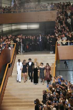 Presentation of the film Couture at the 73rd edition of the San Sebastian Film Festival The film crew leaving the presentation of the film Couture, at the 73rd edition of the San Sebastian Film Festival, at the Kursaal Conference Center and Auditorium, September 21, 2025, in San Sebastian, Guipuzcoa, Basque Country Spain Couture is a French-American film directed by Alice Winocour that premieres today, September 21, The festival celebrates its 73rd edition from September 19 to 27, 2025, reinforcing its global prominence with 254 titles from 56 countries and an outstanding presence of Spanish cinema The participation of women behind the scenes increases and Basque cinema has 38 productions The event includes official sections, premieres, fo Copyright: xUnanuex 6972666