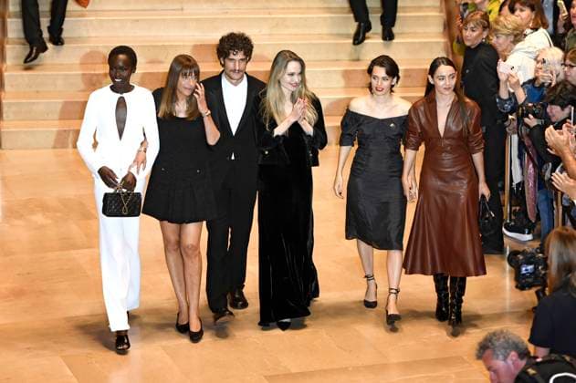 Anyier Anei, Alice Winocour, Louis Garrel, Angelina Jolie, Ella Rumpf and Garance Marillier after the premiere of the film Couture at the 73rd San Sebastian International Film Festival Festival Internacional de Cine de San Sebastian at the Kursaal San Sebastian, 21 09 2025 Foto:xC.xNiehausx xFuturexImagex couture_5983