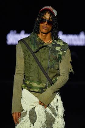 EGO Mercedes-Benz Fashion Week de Madrid - 21 Sep 2025 A model walks the runway wearing a design by Skinsfromtheinsideofmymouth during the Ego Mercedes-Benz Fashion Week de Madrid in IFERMA. Madrid Spain Copyright: xAtilanoxGarciax xSOPAxImagesx FOTO48777