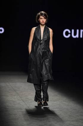 EGO Mercedes-Benz Fashion Week de Madrid - 21 Sep 2025 A model walks the runway wearing a design by Studio Cumbre during the Ego Mercedes-Benz Fashion Week de Madrid in IFERMA. Madrid Spain Copyright: xAtilanoxGarciax xSOPAxImagesx FOTO48967