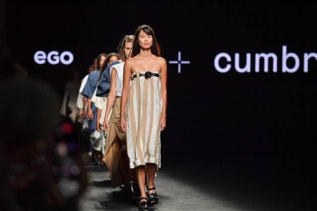 EGO Mercedes-Benz Fashion Week de Madrid - 21 Sep 2025 A model walks the runway wearing a design by Studio Cumbre during the Ego Mercedes-Benz Fashion Week de Madrid in IFERMA. Madrid Spain Copyright: xAtilanoxGarciax xSOPAxImagesx FOTO48975