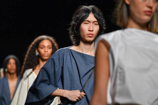 EGO Mercedes-Benz Fashion Week de Madrid - 21 Sep 2025 A model walks the runway wearing a design by Studio Cumbre during the Ego Mercedes-Benz Fashion Week de Madrid in IFERMA. Madrid Spain Copyright: xAtilanoxGarciax xSOPAxImagesx FOTO48977