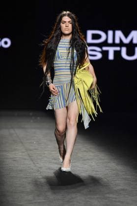 EGO Mercedes-Benz Fashion Week de Madrid - 21 Sep 2025 A model walks the runway wearing a design by Dimoni Studio during the Ego Mercedes-Benz Fashion Week de Madrid in IFErMA. Madrid Spain Copyright: xAtilanoxGarciax xSOPAxImagesx FOTO48737