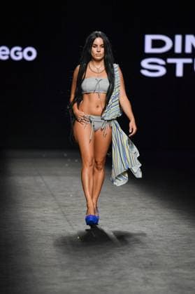 EGO Mercedes-Benz Fashion Week de Madrid - 21 Sep 2025 A model walks the runway wearing a design by Dimoni Studio during the Ego Mercedes-Benz Fashion Week de Madrid in IFErMA. Madrid Spain Copyright: xAtilanoxGarciax xSOPAxImagesx FOTO48743