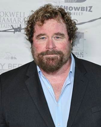 September 21, 2025, Los Angeles, California, USA: Director SEAN MCNAMARA attends Bau, Artist At War World Premiere. Los Angeles USA - ZUMAb173 20250921_aap_b173_018 Copyright: xBillyxBennightx
