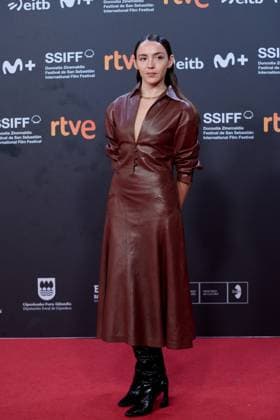 Couture - Red Carpet - 73rd San Sebastian International Film Festival Angelina Jolie attends the red carpet of the film Couture during the 73rd San Sebastian Donostia International Film Festival - Zinemaldia in San Sebastian, Spain, on September 21, 2025. San Sebastian Spain  Copyright: xCOOLMediax originalFilename: coolmedia-notitle250922_npBwe.jpg
