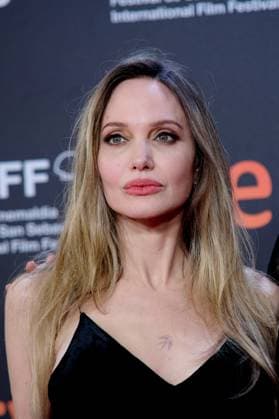 Couture - Red Carpet - 73rd San Sebastian International Film Festival Angelina Jolie attends the red carpet of the film Couture during the 73rd San Sebastian Donostia International Film Festival - Zinemaldia in San Sebastian, Spain, on September 21, 2025. San Sebastian Spain  Copyright: xCOOLMediax originalFilename: coolmedia-notitle250922_npxmT.jpg