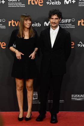 73eme Festival International du Film de San Sebastian 73rd San Sebastian International Film Festival COUTURE Red Carpet Alice Winocour, Louis Garrel attend the Couture red carpet during the 73rd San Sebastian International Film Festival 448895 2025 09 21 San Sebastian Espagne  Copyright: xThomasxBohlenx STAR_448895_021