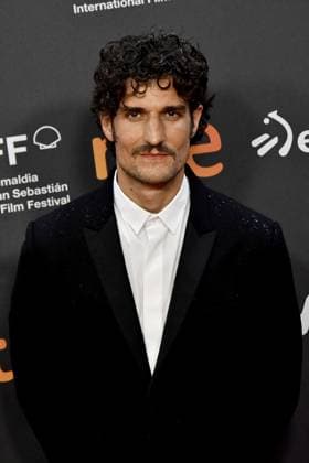 73eme Festival International du Film de San Sebastian 73rd San Sebastian International Film Festival COUTURE Red Carpet Louis Garrel attends the Couture red carpet during the 73rd San Sebastian International Film Festival 448895 2025 09 21 San Sebastian Espagne  Copyright: xThomasxBohlenx STAR_448895_022