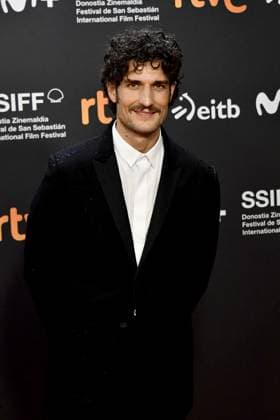 73eme Festival International du Film de San Sebastian 73rd San Sebastian International Film Festival COUTURE Red Carpet Louis Garrel attends the Couture red carpet during the 73rd San Sebastian International Film Festival 448895 2025 09 21 San Sebastian Espagne  Copyright: xThomasxBohlenx STAR_448895_024