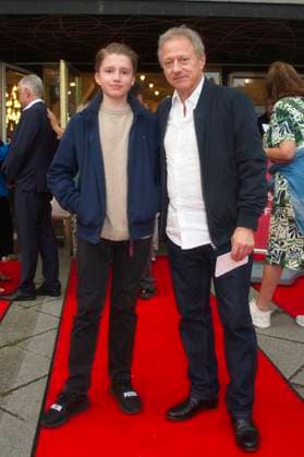 Alexander Rengger and Axel Pape at the premiere of the play Miss Merkel Mord in der Uckermark at the Komödie am Kurfürstendamm in the Ernst Reuter Saal Berlin, 21 09 2025 Foto:xC.xBehringx xFuturexImagex merkel_prem_5922