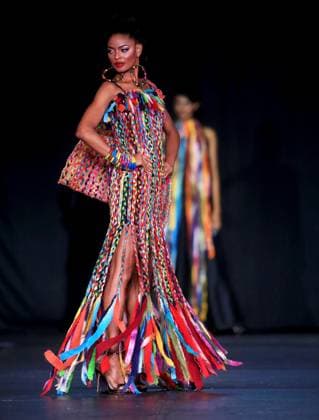 A model walks the runway wearing a creation by Krissi and Priya brand during the second annual Hats & Heels event by Rotary Trinidad and Tobago Hats & Heels event IN Port of Spain, Trinidad and Tobago, 21 September 2025. The event, which commemorates the United Nations International Day of Peace, aims to support Rotary s peacebuilding initiatives, particularly its youth empowerment project and support initiatives. Hats & Heels, a fashion show to raise funds for youth projects !ACHTUNG: NUR REDAKTIONELLE NUTZUNG!  Copyright: xAndreaxDexSilvax USA4730 20250922-55017995457_1