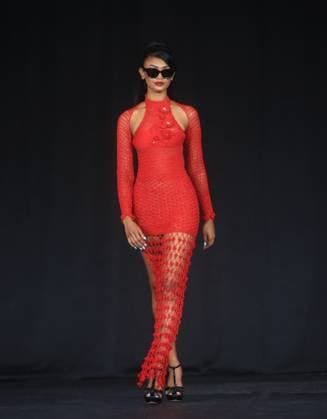 A model walks the runway wearing a creation by Krissi and Priya brand during the second annual Hats & Heels event by Rotary Trinidad and Tobago Hats & Heels event IN Port of Spain, Trinidad and Tobago, 21 September 2025. The event, which commemorates the United Nations International Day of Peace, aims to support Rotary s peacebuilding initiatives, particularly its youth empowerment project and support initiatives. Hats & Heels, a fashion show to raise funds for youth projects !ACHTUNG: NUR REDAKTIONELLE NUTZUNG!  Copyright: xAndreaxDexSilvax USA4726 20250922-55017995419012_1012