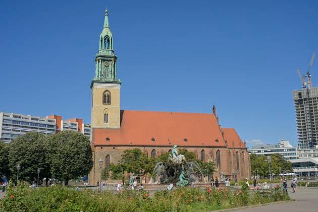St- Marienkirche, Karl-Liebknecht-Straße, Rathausstraße, Mitte, Berlin, Deutschland *** St Marienkirche, Karl Liebknecht Straße, Rathausstraße, Mitte, Berlin, Germany