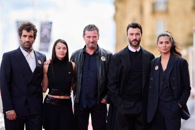 73rd San Sebastian - La Grazia Red Carpet Julio Medem, Ana Rujas, Tamar Novas, Javier Rey, Loreto Mauleon attended La Grazia Red Carpet during 73rd San Sebastian International Film Festival at Victoria Eugenia Theatre on September 22, 2025 in Donostia San Sebastian, Spain. Photo by ABACAPRESS.COM San Sebastian Spain  Copyright: xABACAx