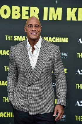 German premiere of THE SMASHJING MACHINE German premiere of THE SMASHJING MACHINE German premiere of THE SMASHJING MACHINE German premiere of THE SMASHJING MACHINE German premiere of THE SMASHJING MACHINE Arrival at the German premiere of THE SMASHJING MACHINE with Dwayne Johnson in Berlin on, 22 09 2025 Photopress Mueller