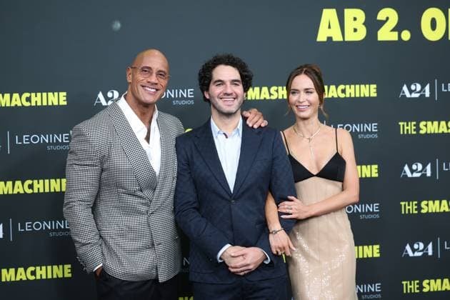 Premiere THE SMASHING MACHINE Between Triumph and Abyss Dwayne The Rock Johnson Emily Blunt Director and screenwriter Benny Safdie German premiere at the Berlin Zoo Palast Cinema of THE SMASHING MACHINE Between Triumph and Abyss Copyright: xx