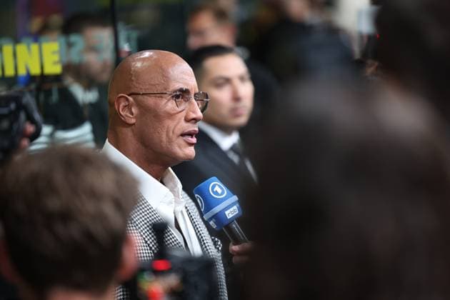 Premiere THE SMASHING MACHINE Between Triumph and Abyss Dwayne The Rock Johnson in an interview German premiere at Berlin Zoo Palast Cinema of THE SMASHING MACHINE Between Triumph and Abyss Copyright: xx