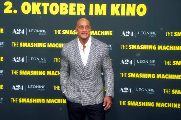 The Smashing Machine , movie premiere at Zoo Palast, Berlin, 22 09 2025 Dwayne Johnson, THE SMASHING MACHINE , Red Carpet for the German premiere at ZOO PALAST, Berlin, 22 09 2025 Berlin Zoo Palast Germany, germany Copyright: xChristianxBehringx