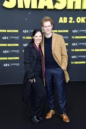 German premiere of THE SMASHING MACHINE Nadja Jo Klapper and Johannes Heinrichs at the German premiere of THE SMASHING MACHINE in Berlin Date 22 09 2025 Copyright: xEventpressxBerndtx