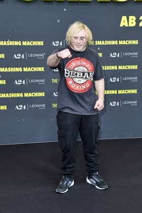 German premiere of THE SMASHING MACHINE Frederic Vosgroene DER NEANDERTALER at the German premiere of THE SMASHING MACHINE in Berlin Date 22 09 2025 Copyright: xEventpressxBerndtx