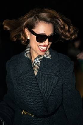 Burberry show at the London Fashion Week - 22 Sep 2025 Raye attends the Burberry show during the London Fashion Week at Hyde Park. London United Kingdom Copyright: xLounisxTiarx xSOPAxImagesx _DSC7381