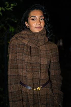Burberry show at the London Fashion Week - 22 Sep 2025 Olivia Dean attends the Burberry show during the London Fashion Week at Hyde Park. London United Kingdom Copyright: xLounisxTiarx xSOPAxImagesx _DSC7445