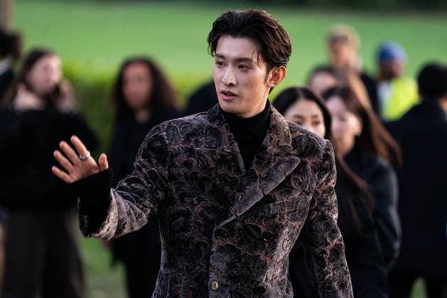 Burberry show at the London Fashion Week - 22 Sep 2025 Koji Mukai attends the Burberry show during the London Fashion Week at Hyde Park. London United Kingdom Copyright: xLounisxTiarx xSOPAxImagesx _DSC7292