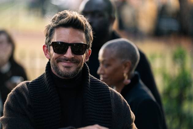 Burberry show at the London Fashion Week - 22 Sep 2025 Jonathan Bailey attends the Burberry show during the London Fashion Week at Hyde Park. London United Kingdom Copyright: xLounisxTiarx xSOPAxImagesx _DSC7306