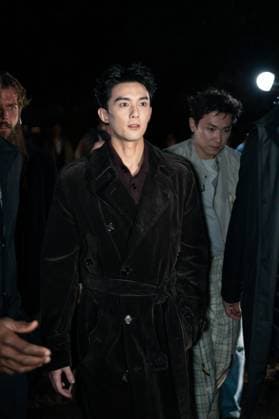 Burberry show at the London Fashion Week - 22 Sep 2025 Leo Wu attends the Burberry show during the London Fashion Week at Hyde Park. London United Kingdom Copyright: xLounisxTiarx xSOPAxImagesx _DSC7463