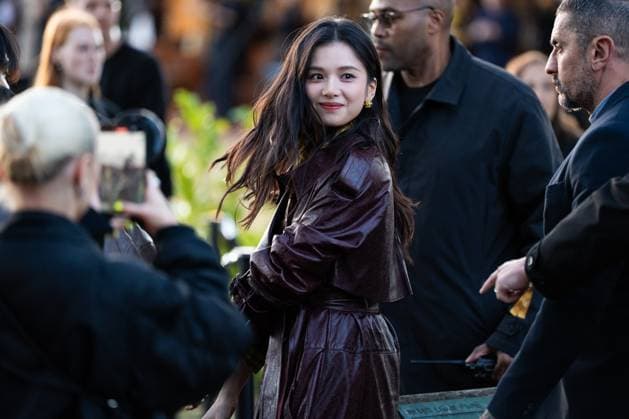 Burberry show at the London Fashion Week - 22 Sep 2025 Jingyi Zhang attends the Burberry show during the London Fashion Week at Hyde Park. London United Kingdom Copyright: xLounisxTiarx xSOPAxImagesx _DSC7215