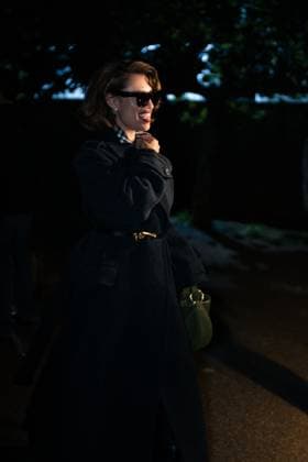 Burberry show at the London Fashion Week - 22 Sep 2025 Raye attends the Burberry show during the London Fashion Week at Hyde Park. London United Kingdom Copyright: xLounisxTiarx xSOPAxImagesx _DSC7389