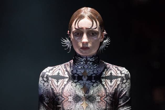 Hengdi Wang SS26 Show at London Fashion Week LONDON, UNITED KINGDOM - SEPTEMBER 22: A model walks the runway during Hengdi Wang Spring Summer 2026 show at London Fashion Week in London, United Kingdom on September 22, 2025. Wiktor Szymanowicz Anadolu London United Kingdom. Editorial use only. Please get in touch for any other usage.  Copyright: x2025xAnadoluxWiktorxSzymanowiczx