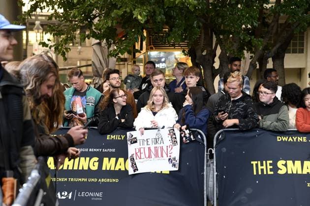 Fan at the German premiere of THE SMASHING MACHINE in Berlin on 22 09 2025