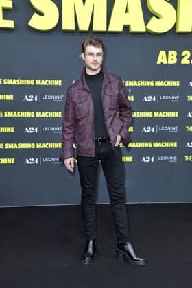 Linus Weber at the German premiere of THE SMASHING MACHINE in Berlin on 22 09 2025