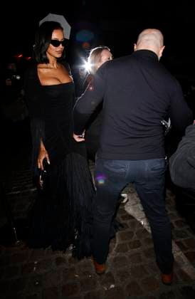 Burberry Summer 2026 Show - After-Party Burberry Summer 2026 Show - After-Party LONDON, ENGLAND - SEPTEMBER 22: Maya Jama get a helping hand as she seen leaving the after-party following the Burberry Summer 2026 show during London Fashion Week at the temporarily reopened Chiltern Firehouse on September 22, 2025 in London, England. Byline: James James Smart Pictures Think Pictures think Smart GOT A TIP STORY? CALL OR E-MAIL TEAM SMART Ed@smartpictures.co.uk Mary@smartpictures.co.uk info@smartpictures.co.uk web site:smartpictures.co.uk Office :Telephone: +44 7956 245606, Credit:James Avalon  Copyright: xJamesx xAvalonx 1039481763