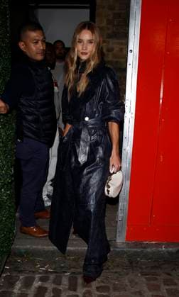 Burberry Summer 2026 Show - After-Party Burberry Summer 2026 Show - After-Party LONDON, ENGLAND - SEPTEMBER 22: Rosie Huntington-Whiteley seen leaving the after-party following the Burberry Summer 2026 show during London Fashion Week at the temporarily reopened Chiltern Firehouse on September 22, 2025 in London, England. Byline: James James Smart Pictures Think Pictures think Smart GOT A TIP STORY? CALL OR E-MAIL TEAM SMART Ed@smartpictures.co.uk Mary@smartpictures.co.uk info@smartpictures.co.uk web site:smartpictures.co.uk Office :Telephone: +44 7956 245606, Credit:James Avalon  Copyright: xJamesx xAvalonx 1039481819