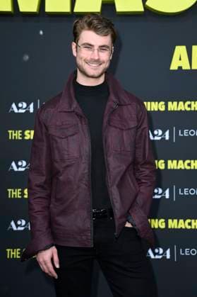 Linus Weber at the premiere of the movie The Smashing Machine at Zoo Palast Berlin, 22 09 2025 Foto:xN.xKubelkax xFuturexImagex machine_5954