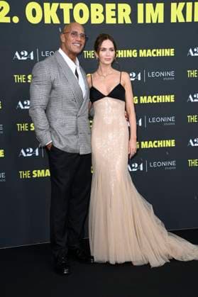 Dwayne Johnson and Emily Blunt at the premiere of the movie The Smashing Machine at Zoo Palast Berlin, 22 09 2025 Foto:xN.xKubelkax xFuturexImagex machine_5986