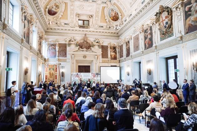 Milan, The 25th edition of the Chi è Chi Fashion Community Awards during Milan Women s Fashion Week Spring Summer 2026 at Palazzo Marino. Pictured: A moment from the awards ceremony.  Copyright: xAlessandroxBremecx xipa-agency.netx xx IPA_Agency_IPA65595395